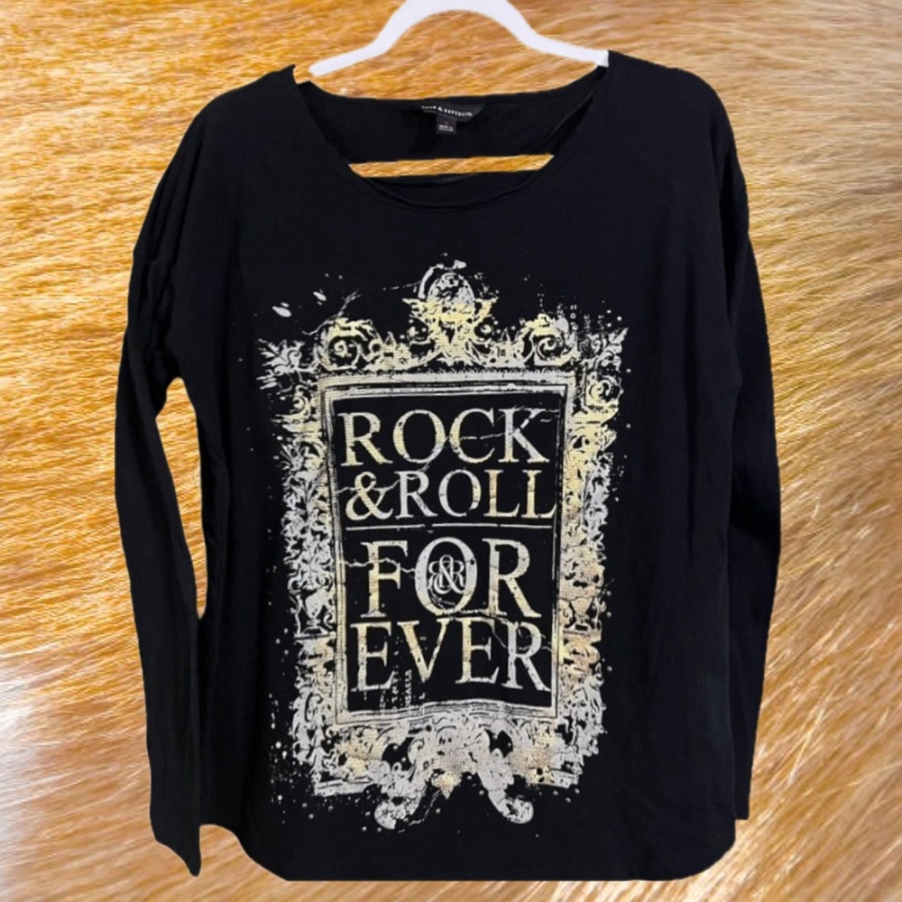 Rock & Republic Black Graphic w/ Metallic Gold & Rhinestones Long-Sleeved Shirt
